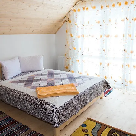 Fogadó на зарінку Iszka